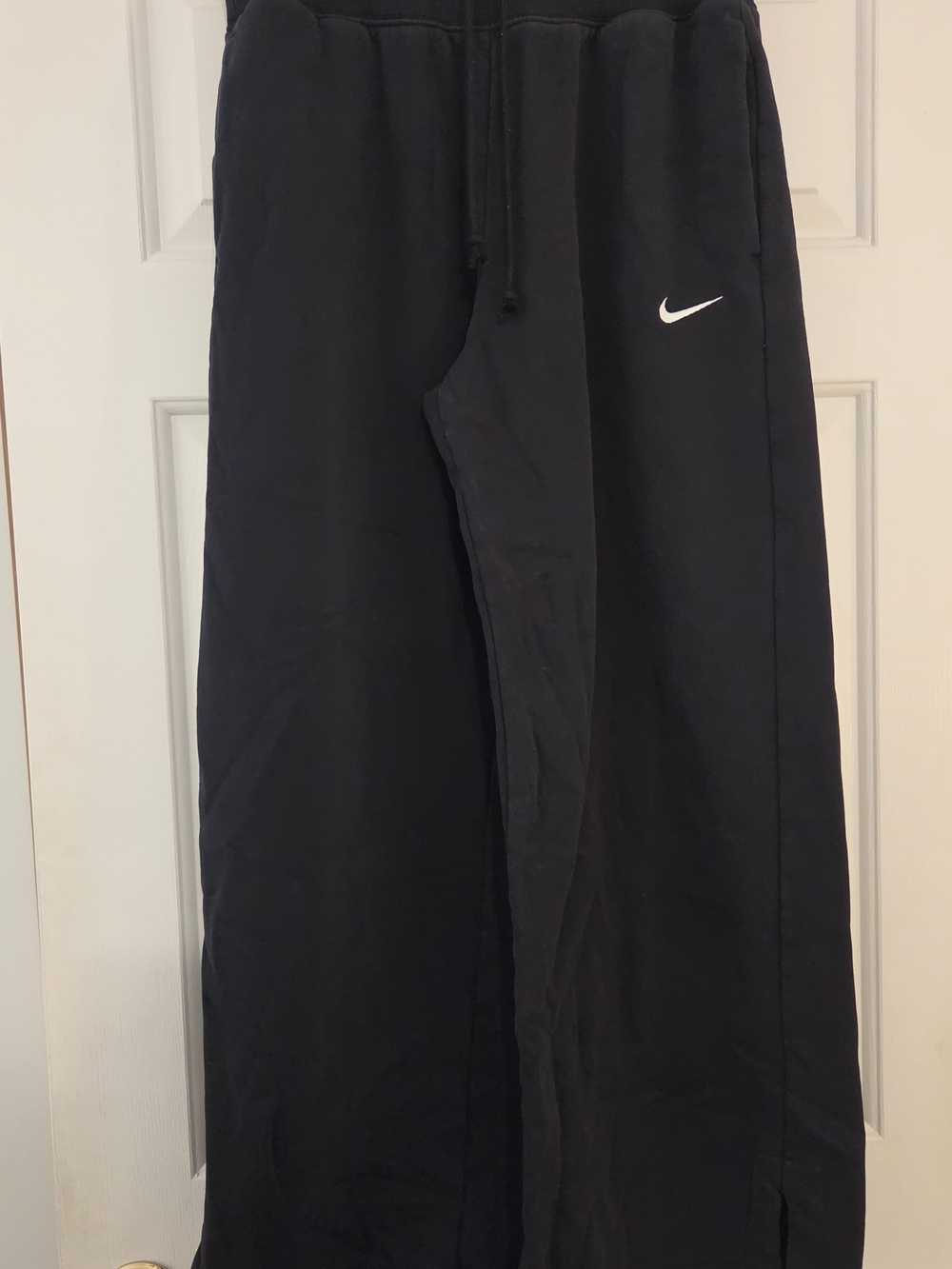 Nike Womens Black Sweatpants with Swoosh Logo (Wide Leg) Size M